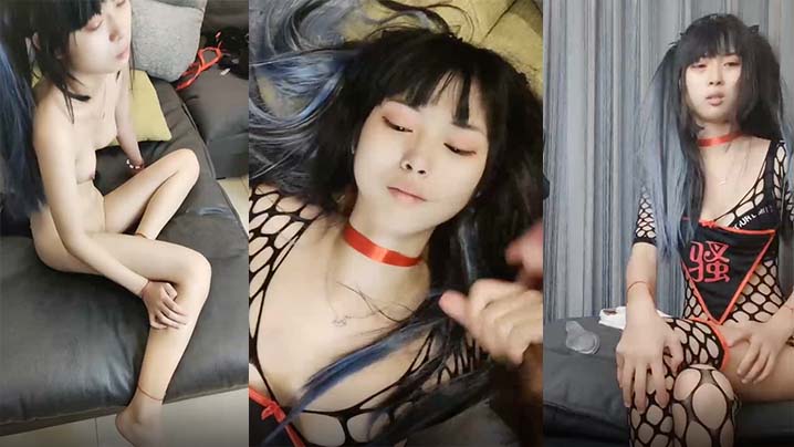 极品嫩妹 软软身材漂亮高三学妹与两名学长3P激战 纤弱身体被两根大屌无情摧残玩坏
