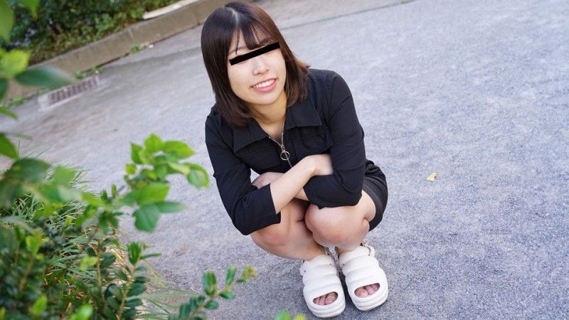 亲生女儿 将玩具放入她的阴部 Mayuka