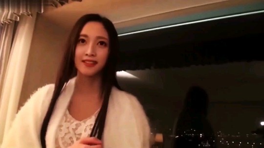吴宣仪 豪华酒店露出做爱