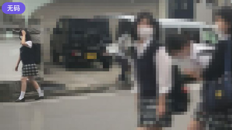 FC2-2968096 私立女校黑发美少女③ 学校附近接人 停车场微露出 酒店插入 CD1