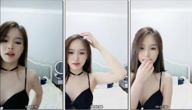 极品颜值妹子 模特身材女神级撩骚狼友 露三点展现极品美鲍鱼