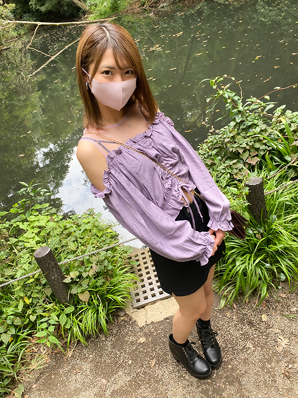 FC2-4373579 21岁小恶魔系保育员最强小胸萌妹有码