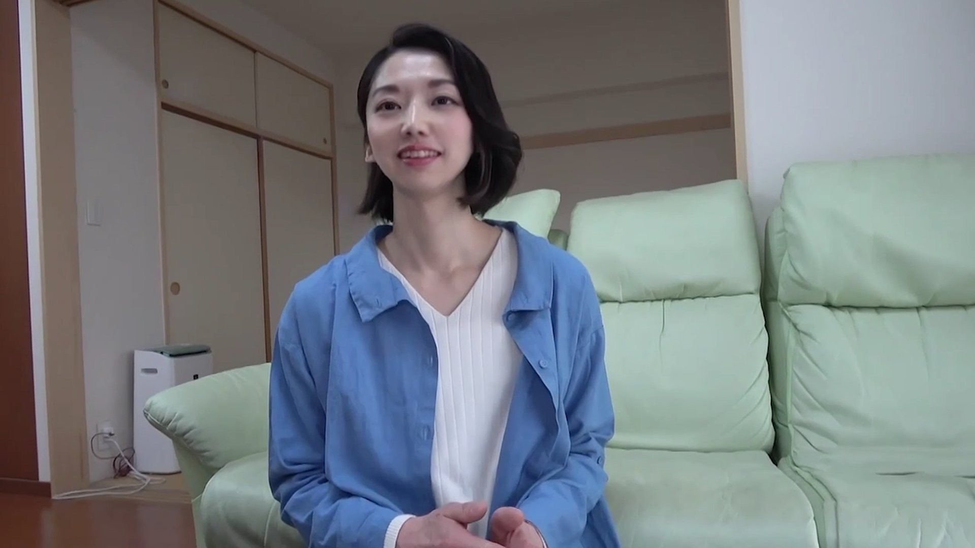 FC2-4094714 2023 有码 女警人妻结婚7年无性久未尝他人棒