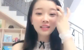 颜值不错萌妹子 情趣女仆装道具自慰 粉嫩逼逼