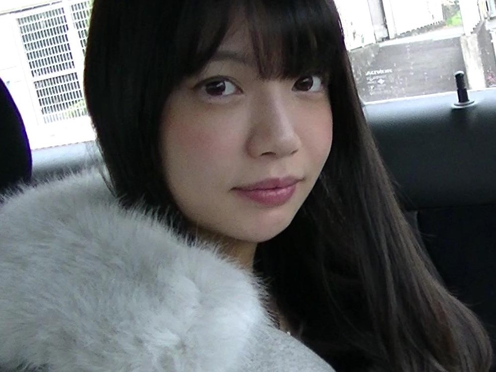 FC2-1570654 2018 高本丽 40000s 初秋温泉外景 高潮美少女时期 CD4